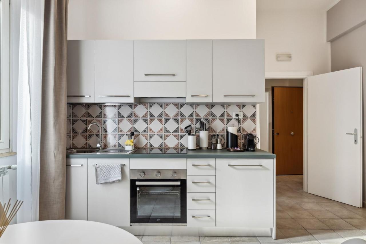 Limehome Rome Via Dei Reti Buitenkant foto