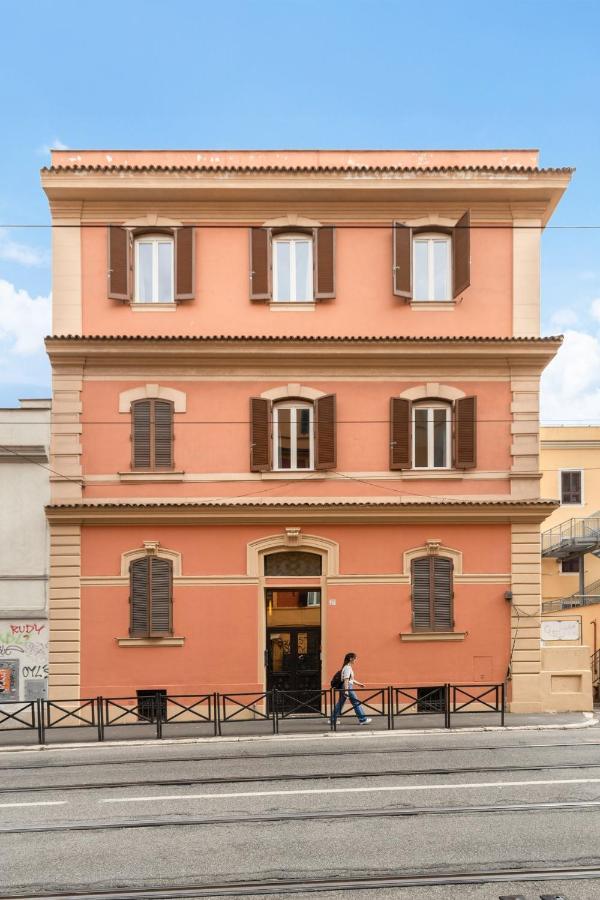 Limehome Rome Via Dei Reti Buitenkant foto